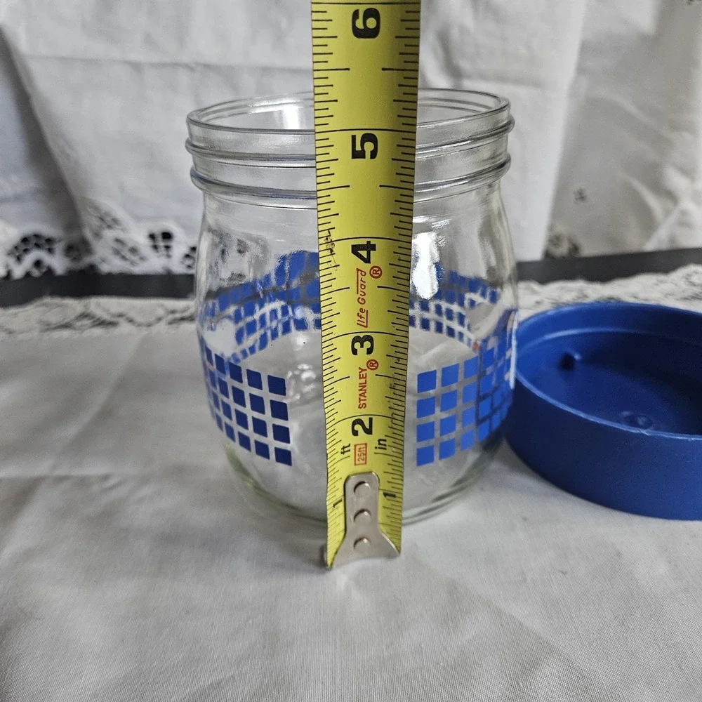 1982 Carlton Glass 3/4 L Glass Goose Canister W/ Lid